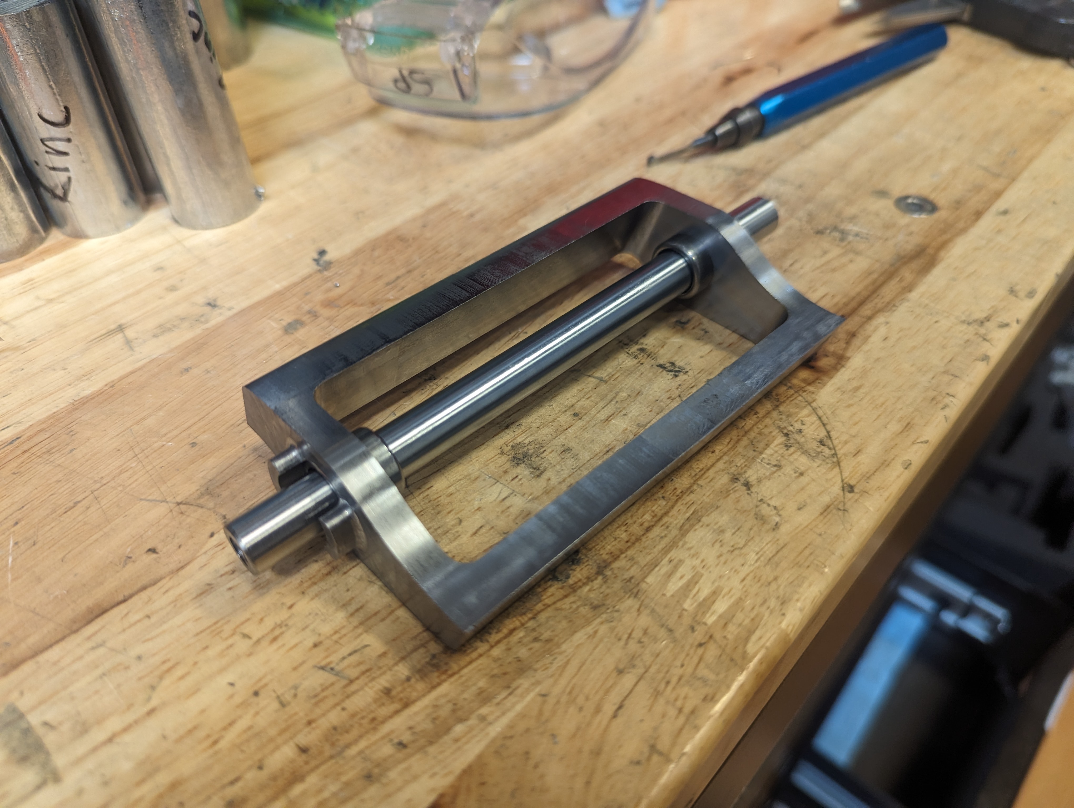 Finished drum with its needle bearings and dead shaft